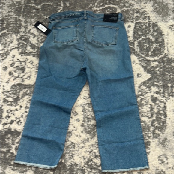 Veronica Beard Medium Blue Boot Cut Jeans - Picture 4 of 9